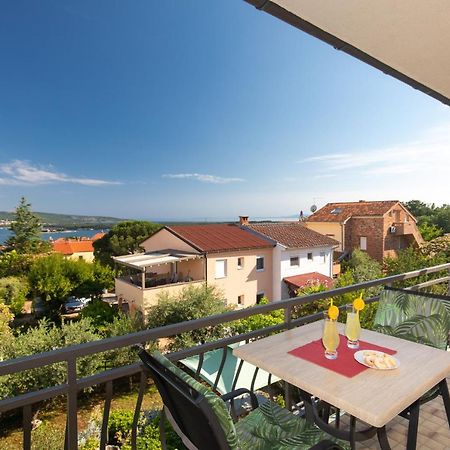 Apartmani Braut Корнич Экстерьер фото