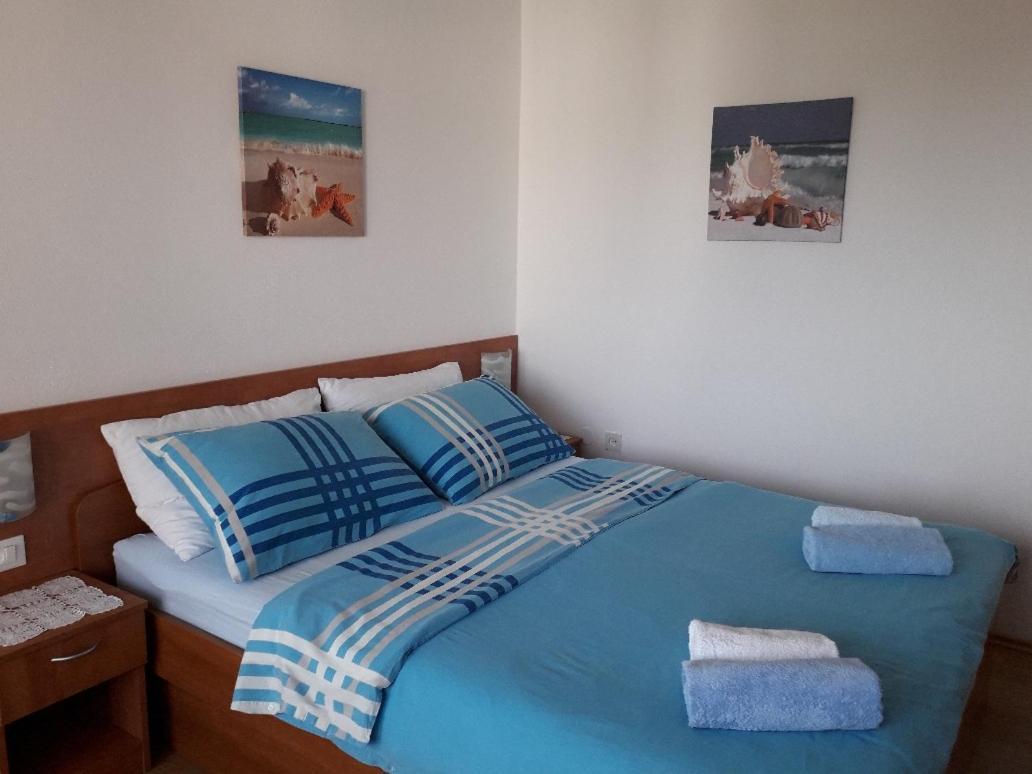 Apartmani Braut Корнич Экстерьер фото