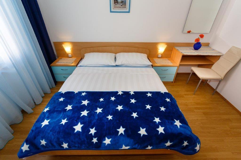 Apartmani Braut Корнич Экстерьер фото