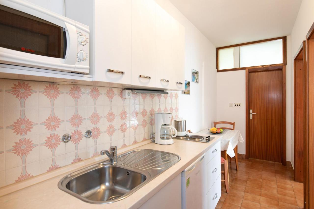 Apartmani Braut Корнич Экстерьер фото