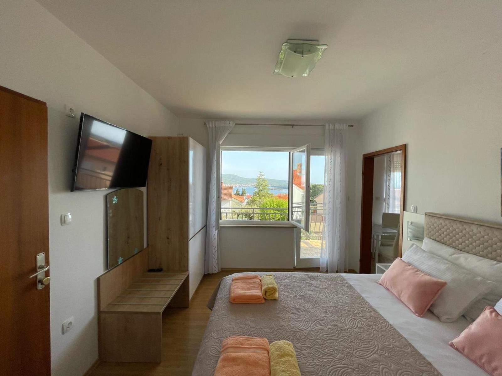 Apartmani Braut Корнич Экстерьер фото
